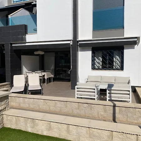 Oasis 7 - Lundgren Дом отдыха *